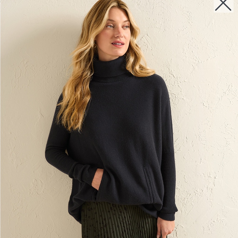 Garnet Hill Black Merino Wool Cashmere Oversized Turtleneck Sweater EUC